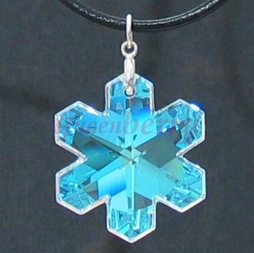 Shiny Snowflake Swarovski Crystal and Silver Pendant