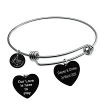 Qina C. Love You to the Moon and Back 2 Sided Personalized Text Engraving Bangle Dangle Heart Charm Adjustable Wire Bracelet Inspirational Gift