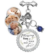 Forever in Your Heart: A Keepsake Photo Charm for Your Wedding Bouquet